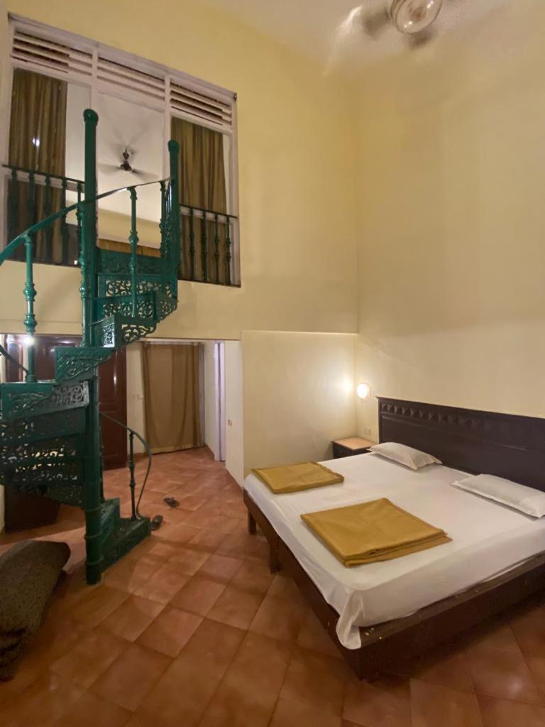 Anand Ritz Resort Матеран Экстерьер фото