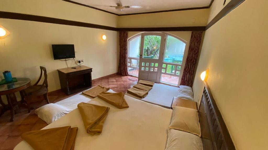Anand Ritz Resort Матеран Экстерьер фото
